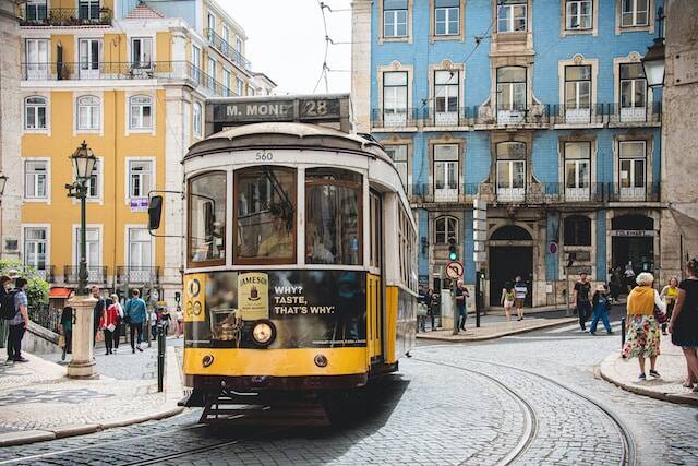 what to do in lisbon portugal