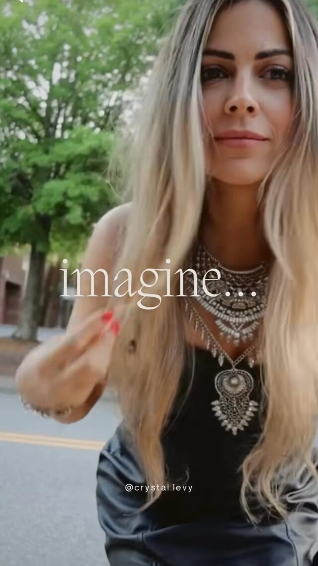 Imagine …. 

#femininenergy #whattoweartoday #romanticstyle #elegantstyle #imagined